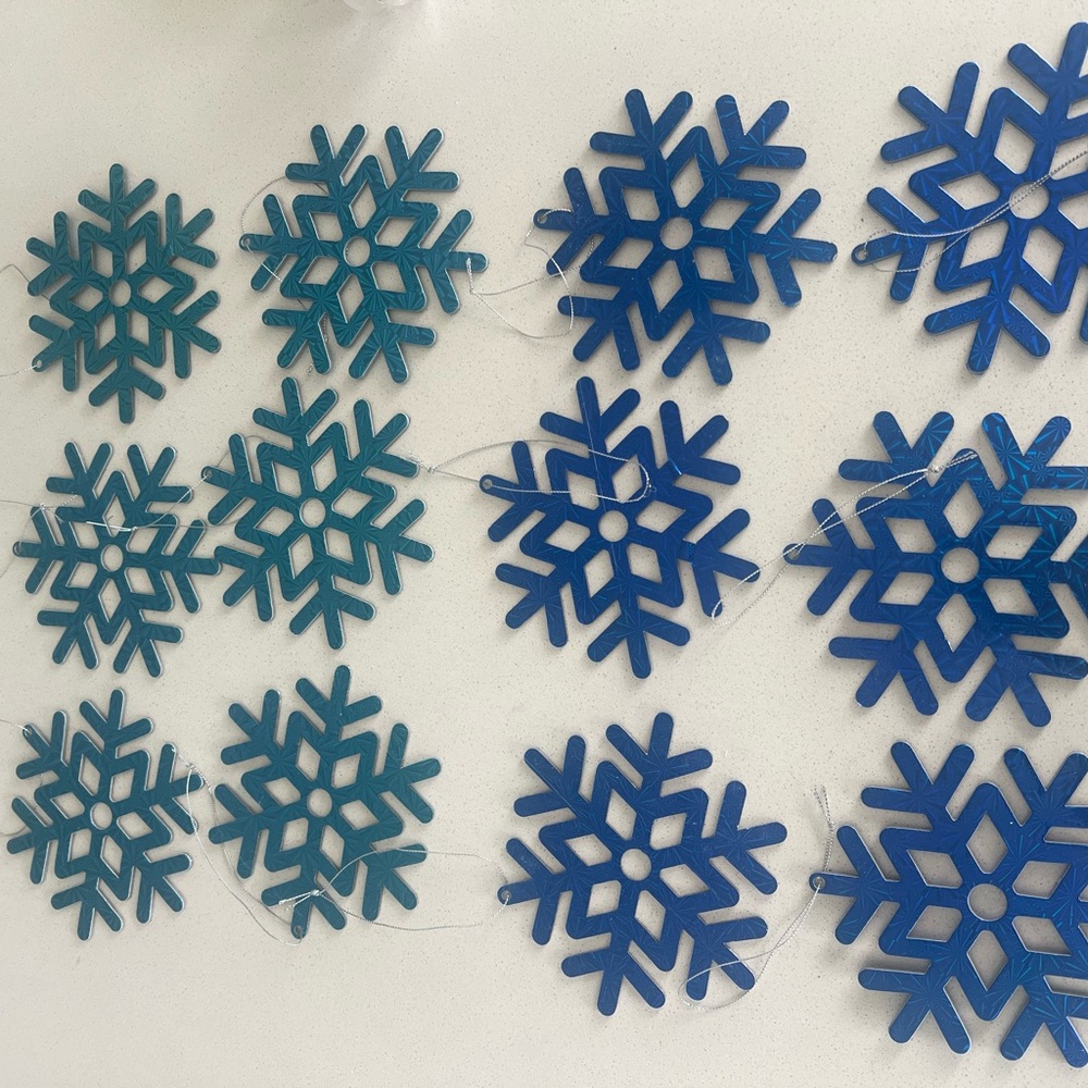 Blue and Teal Snowflake Garland